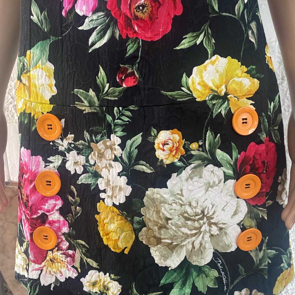 Dolce & Gabbana Black Floral Skirt.